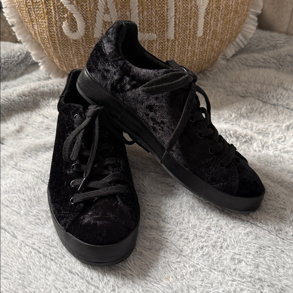 Rag & Bone Black Velvet Sneakers 38.5